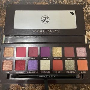 Anastasia Beverly Hills Jackie Aina palette